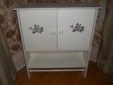 small cabinet $20