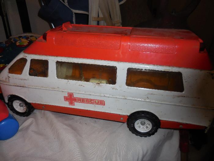Vintage Tonka Ambulance. Its been played with