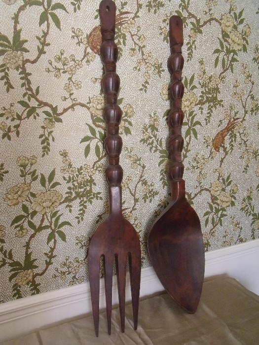 #121 Fork And Spoon Decor D10" H41" $18