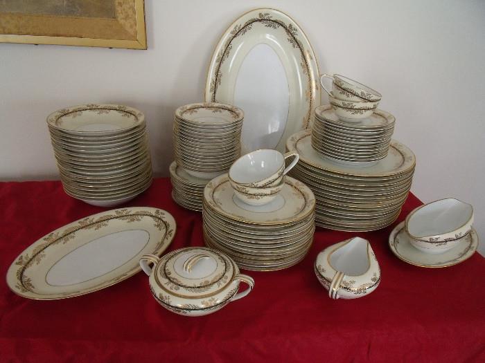 #138  Noritaki Plate set $135  2 Platters, 17 soup bowls ,4 cups,1 sauce bowl, 1 gravy bowl, 14 dinner, 12 luncheon, 16 small bowls, 12 Bread Plates, 10 Saucers, 1 small bowl with lid 