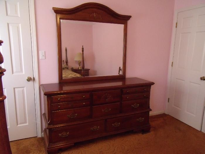 #224 Burlington Bedroom Set $650 Dresser  W19.25D65.5H75  $220
