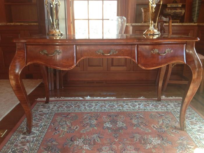 Lovely Burlwood Ladies Desk ; Made in Italy 54" L x 20"D , Capet approx 6x9