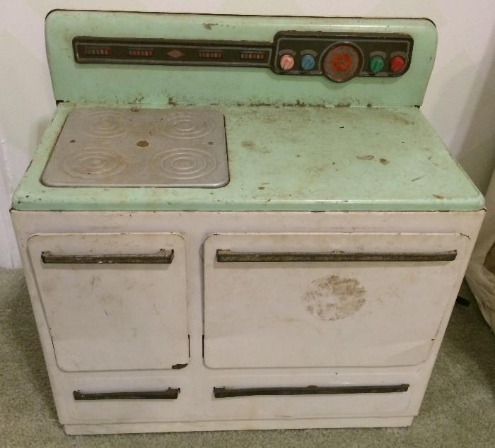 Vintage Wolverine electric stove