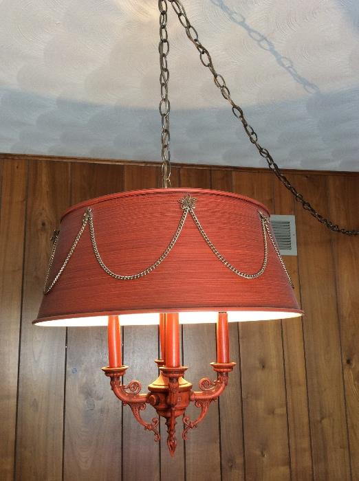 Hanging light. Plugs into wall outlet.
