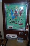 Antique Japanese pinball machine (Maruto)