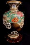 260 - Satsuma vase, 19th century, signed Kim kozan, 26.5 T.