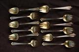 277 - Sterling silver forks, 26 pieces.