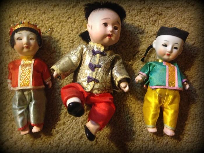 A great set of collectible dolls!