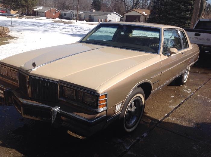 1980 Pontiac Bonneville, two tone, loaded, V6 engine, 54,244 miles - WILL PRE-SELL!