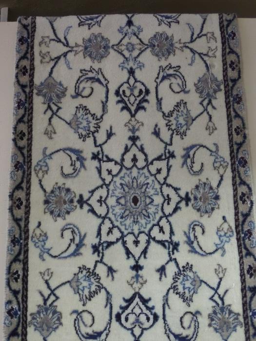 Oriental Runner, Persian Nain, hand knotted, wool and silk, made in Iran, NEW