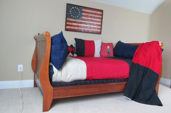 Sleigh Twin Bed with Mattress & Box Springs