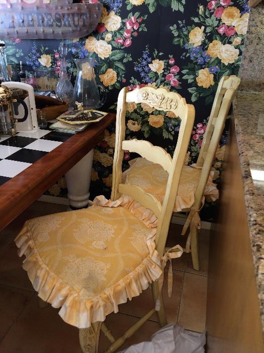 Beautiful Country French chairs