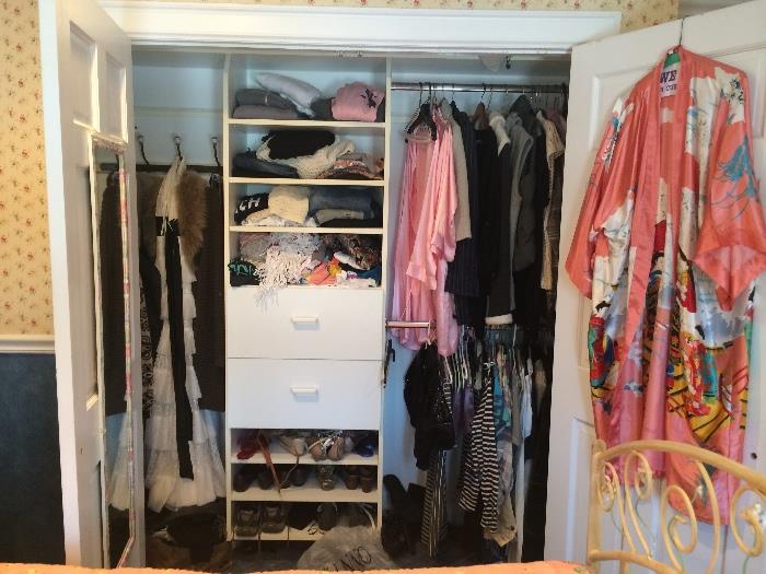 2 Daughters closets