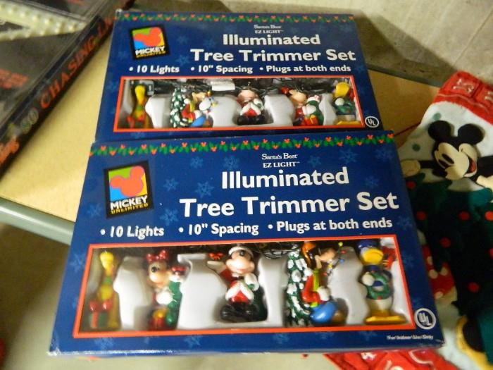 Illuminated Disney Tree Trimmer Set