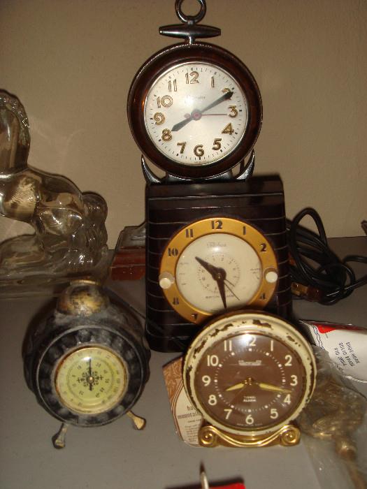 antique vintage clock