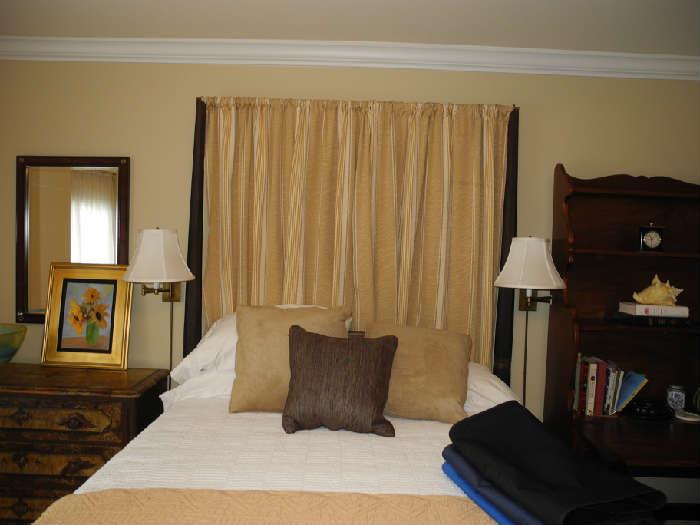 Four poster canopy bed, Habersham Plantation