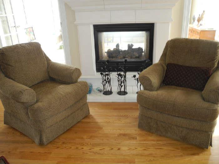 Two lovely Sherrill upholstered chairs