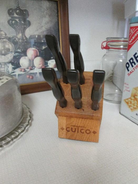 Cutco steak knife set with block