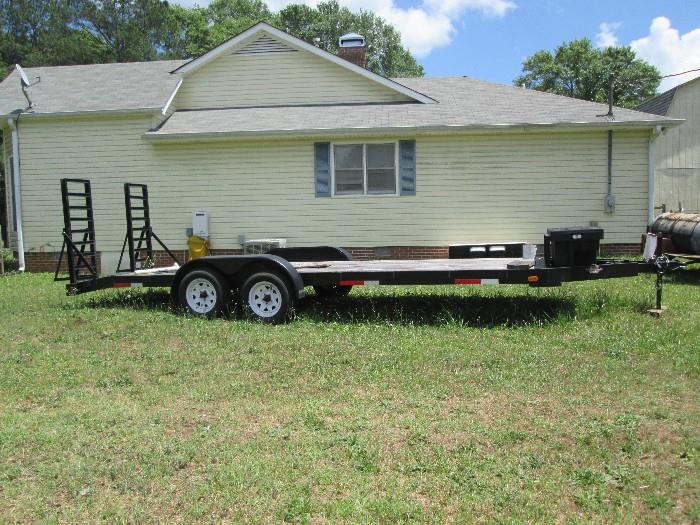 Hooper 6 1/2' X 20' Flatbed trailer with toolbox & ramps