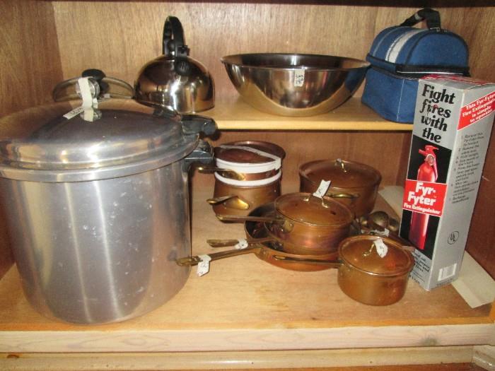 LARGE canning pressure cooker