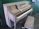 A54 #7 Everett 42” 1978 Oak Console Piano n/r #260633 Condition of 5