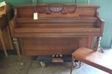 A19 #7 Kohler & Campbell 1974 41” Walnut Console Piano #684136 Condition of 9/10