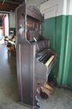 G54#9 Chicago Cottage Pump Organ Dark Finish Condition of 6 #100115