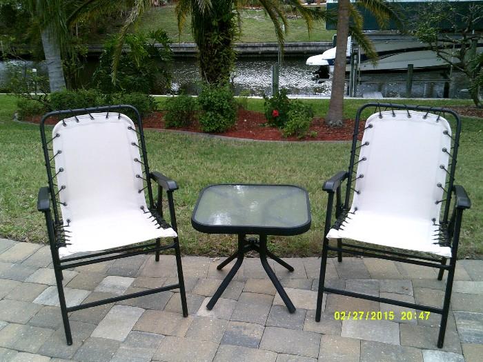 adorable patio set for small area----chairs fold