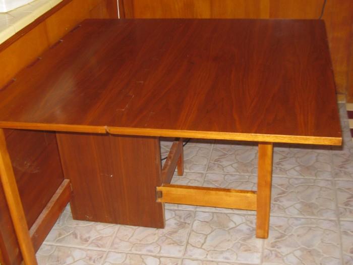 50'S DROP-LEAF TABLE