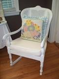Rocking Chair - Great pillows