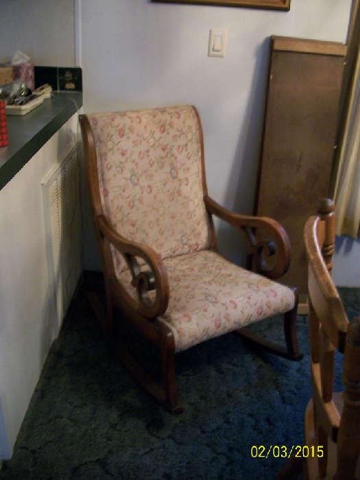 Antique rocker and 2 leaf for table