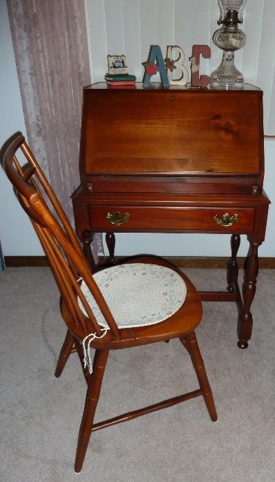 North Carolina Lexington Furniture Windsor Pine Collection Salem Slant Lid Desk