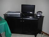 LG TV, DVD & Media Center