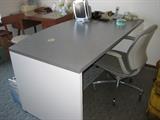 Nice formica top desk $85