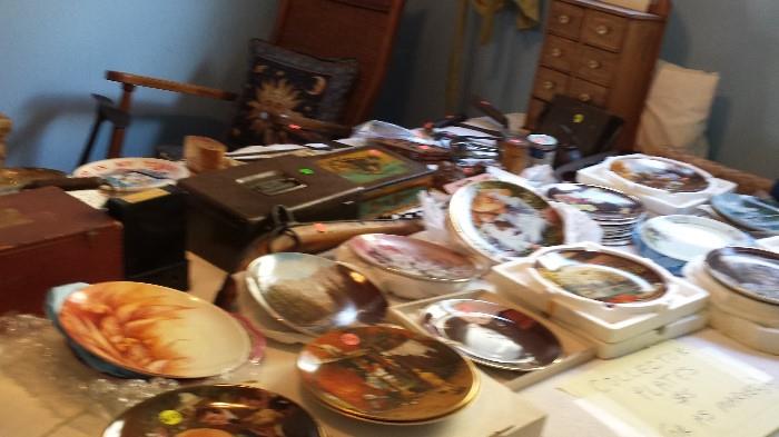 Collectible plates including Norman Rockwell and Gone with the Wind 