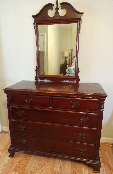 Colonial solid cherry dresser with single mirror matches the colonial bed, chest, and two side tables. Clean and in excellent condition.
