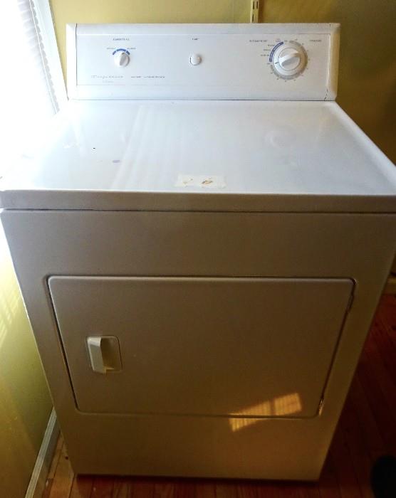 Frigidaire Crown frontloader dryer. Heavy duty with 3 automatic dry cycles. Maunufactured in '04. Model number CER3600AS1 Serial Number XD42300430