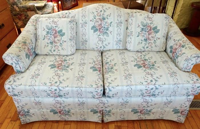 Highland House of Hickory Inc. Love Seat in floral pattern with rounded arms. Sold separately or together with the matching sofa. Very clean.