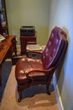 Gentlemans leather office chair