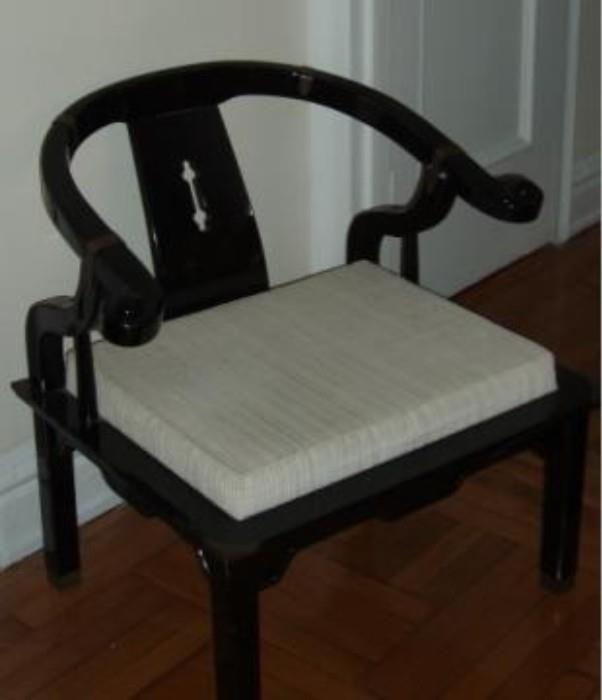 MIng Chair in impeccable condition