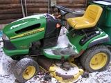 John Deere riding mower
