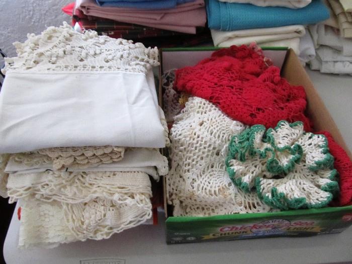 Some of the vintage linens & embroidery items available in this sale.