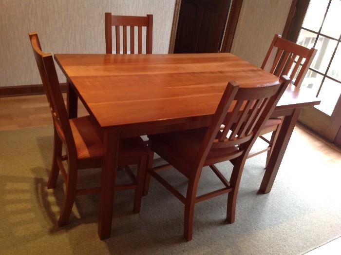 Kitchen Table / 4 Chairs $ 200.00