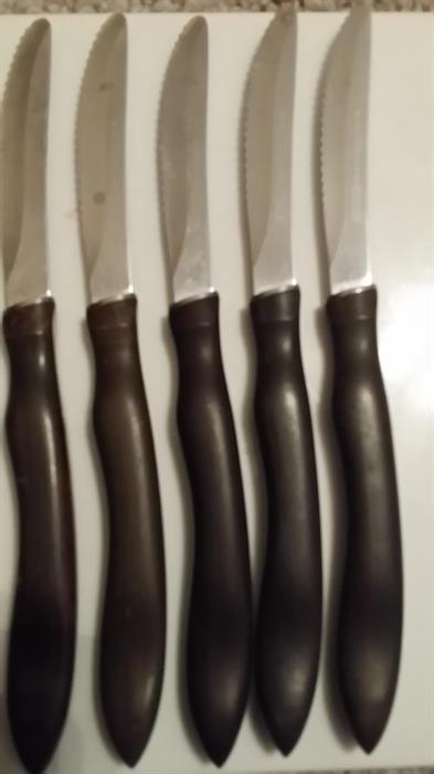 Cutco steak knives