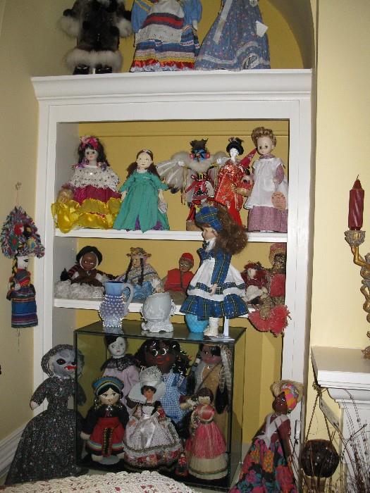 This sale has over 200 dolls. 