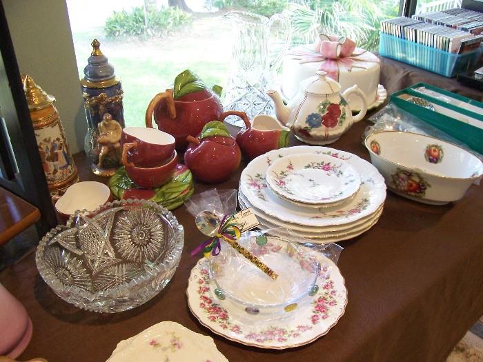 Tables loaded with nice smalls - cut glass, teapots, vintage tableware, gift items