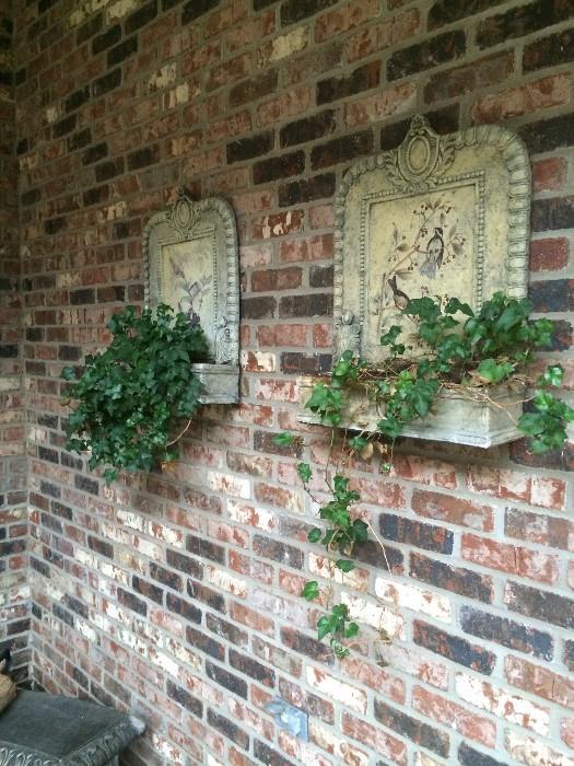                         Wall planters