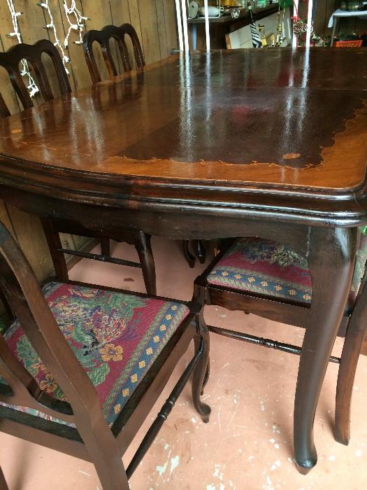               Inlaid wood dining table & chairs