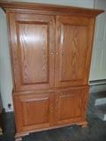 Entertainment Cabinet/Wardrobe