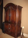 La Barge Armoire